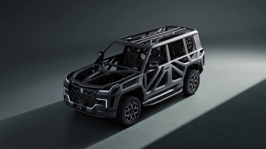 东莞326仰望U8硬派越野的科技魅力，国能汽车对传统燃油车市场的冲击